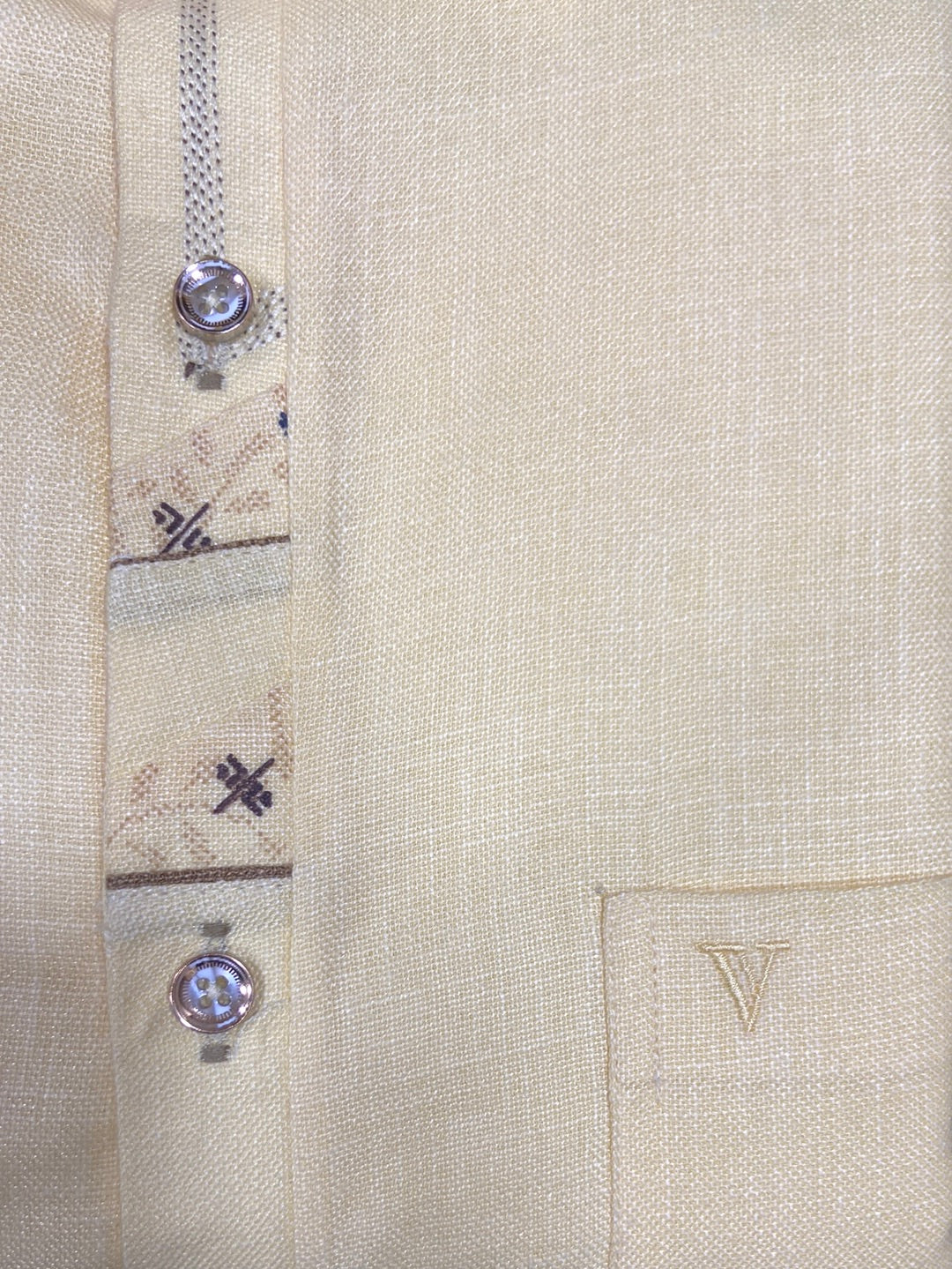 Men's Half Sleeves Shirt