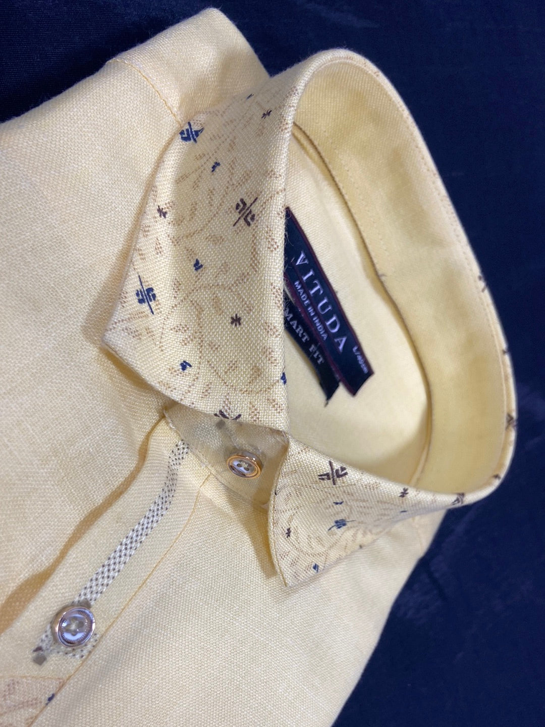 Men's Half Sleeves Shirt