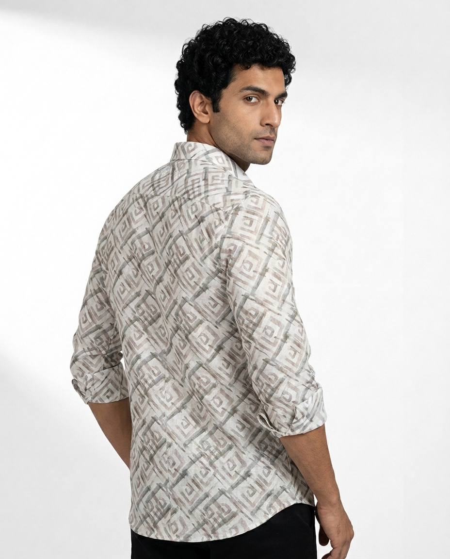Diagonal Maze Print Shirt